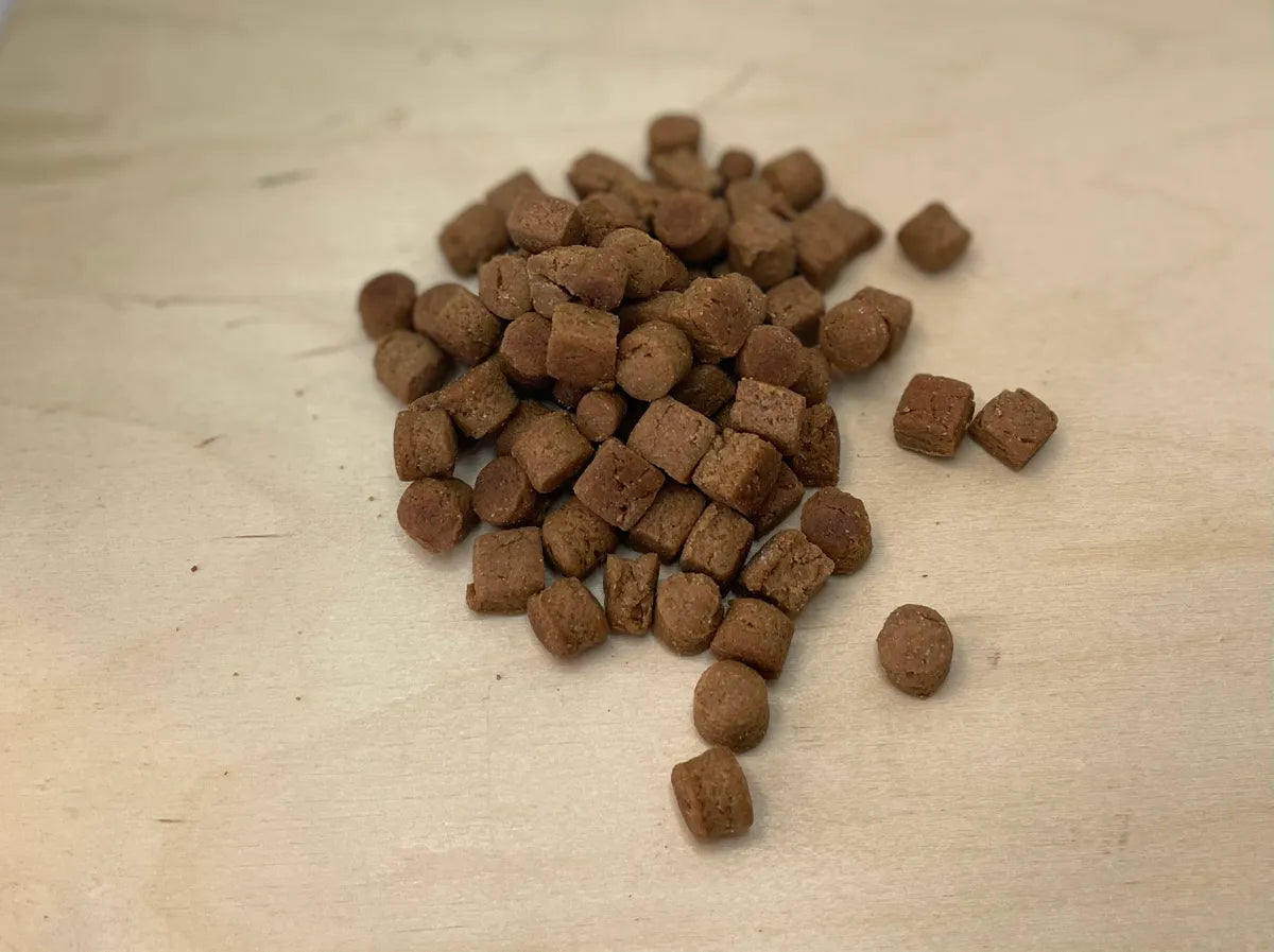 Tail Wagging Peanut Butter Dog Training Treats 4OZ